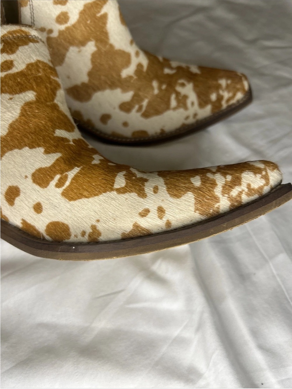 MYRA BAG Cow Hair On Hide Leather Ankle Cowboy Boots Women’s 9 White & Brown - Picture 15 of 16